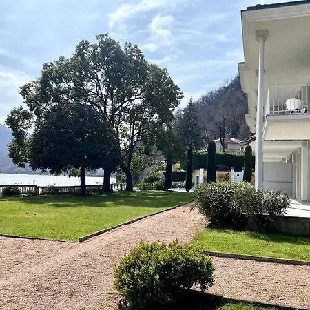 Charming Place With Pool, Lake And Terrace 135